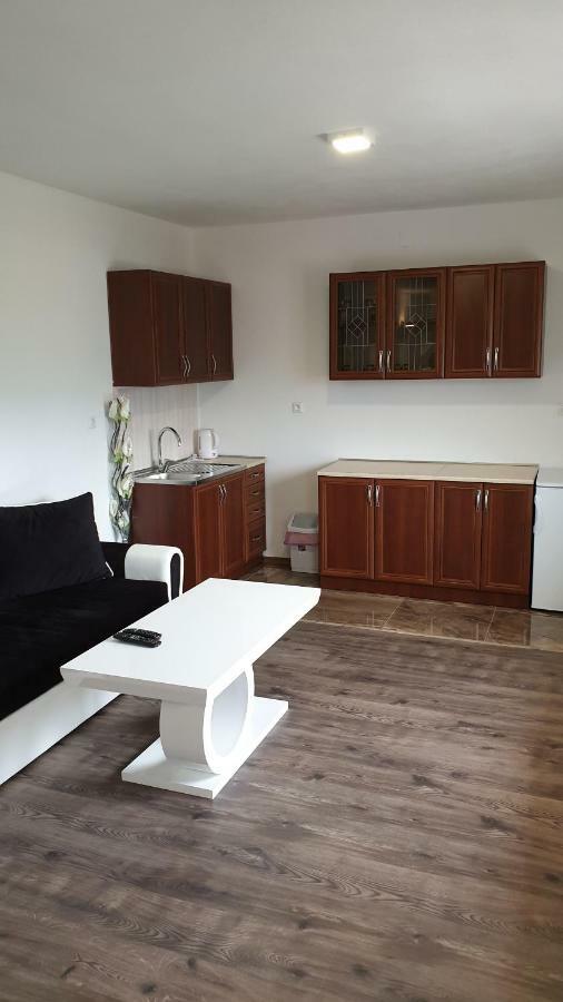 Prozor Apartman Malekin 아파트 외부 사진